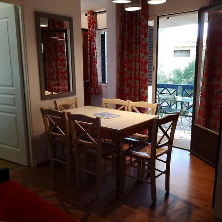 Апарт-отель Goelia Les Jardins D'azur 3*