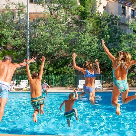 Résidence Goélia Les Jardins D'azur Apartahotel Saint-Raphaël