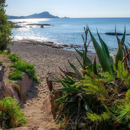 Résidence Goélia Les Jardins D'azur 3*