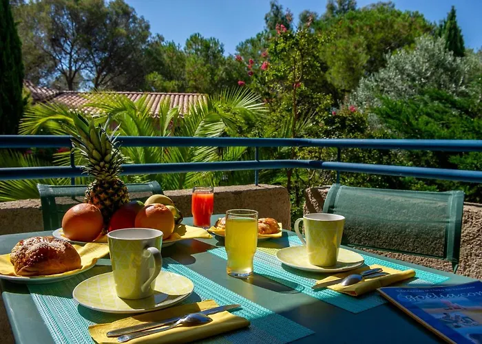 Goelia Les Jardins D'azur 3* Saint-Raphaël